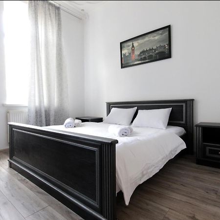 "Deluxe Apartments" K 44 - 1225 Львов Экстерьер фото